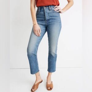 Rivet & Thread Cali Demi-Boot Jeans in Shetland Wash Size 29